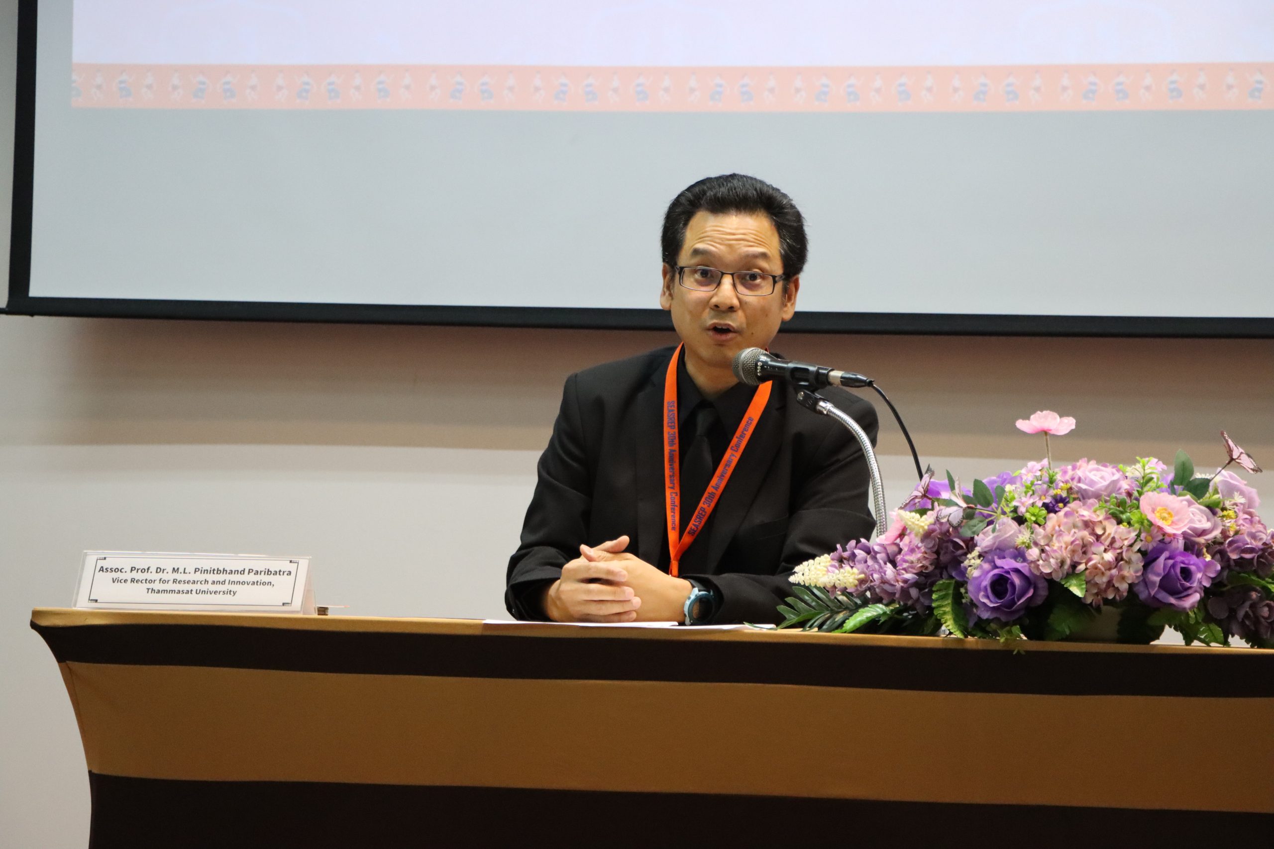 Dr. Pinthband Parabitra, TU Vice Rector for Academic Innovation and Research, delivers the opening remarks for the conference.